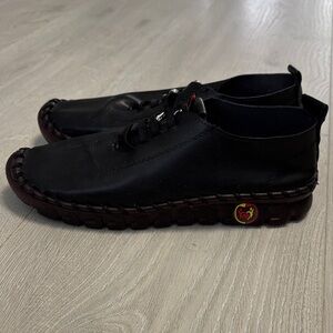 🔥BUNDLESALE Stylish Women's 8 Slip On Sneakers With Gel Insole